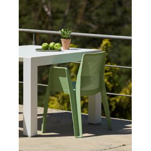 4 Silla con brazos reciclada interior, exterior amarillo fuego PLAY ECO garbar - 4 unidades