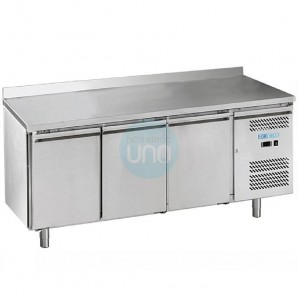 Mesa Refrigerada Bajo Mostrador 3 Puertas, 1,8 Metros, Fondo 70 cm, ForCold