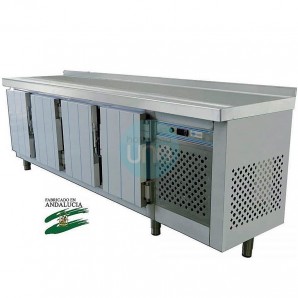 Mesa Refrigerada Bajo Mostrador 4 Puertas, 2,5 Metros Ancho MB-2500