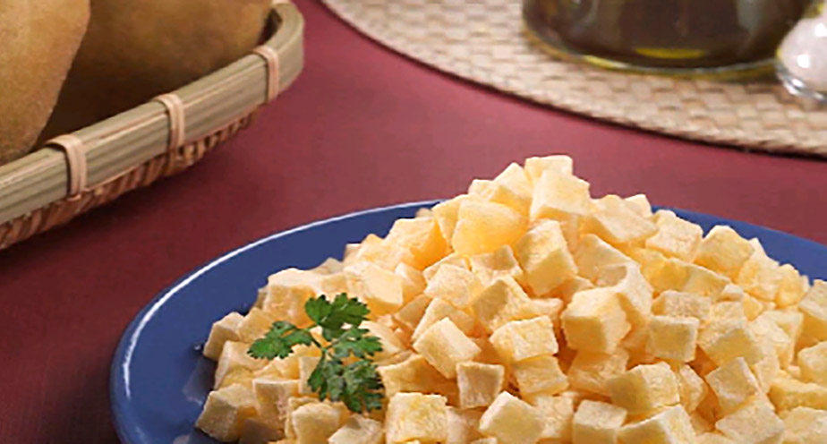 Patatas en cubos corte